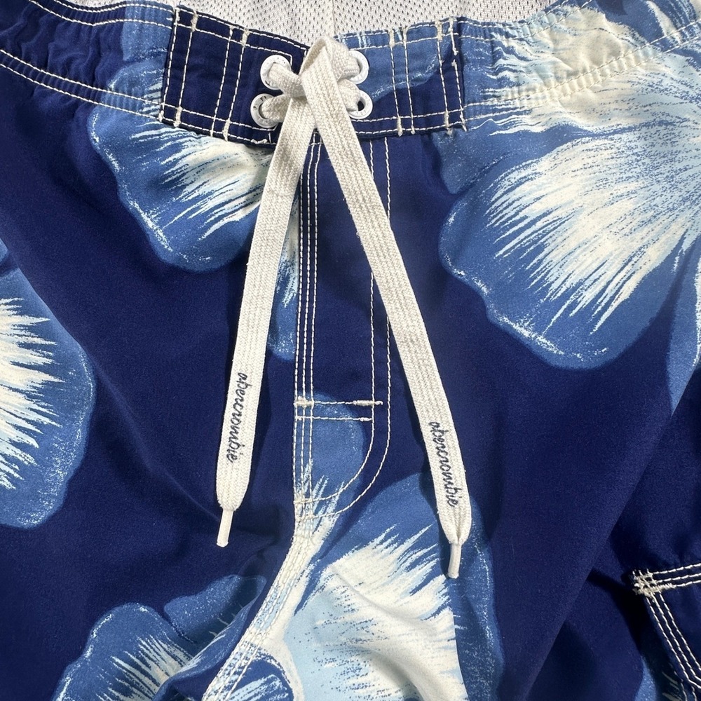 Abercrombie Mens XL Board Shorts Navy Blue Floral Swim Trunks Y2K VTG Surfcore - Picture 5 of 10